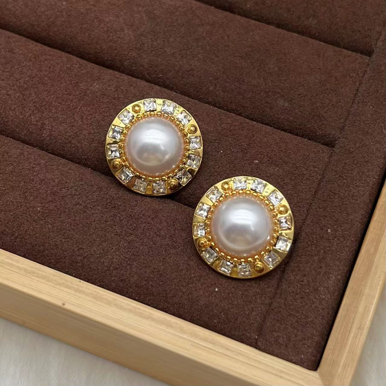 合金仿珍珠耳饰 远远（YY184） 复古耳钉百搭时尚耳饰手工镶嵌