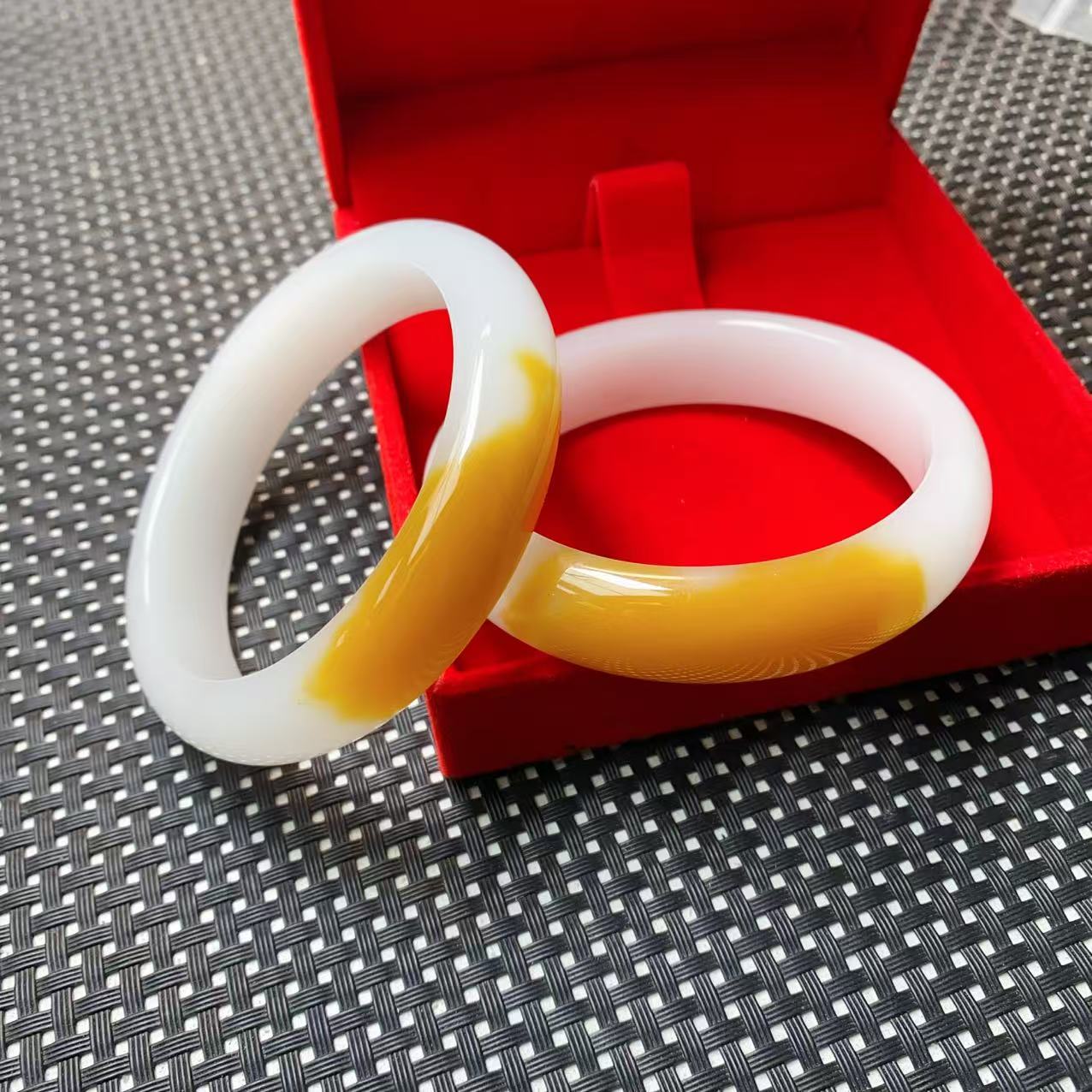 [石矿]Q32红糖常规时尚精致女士日常百搭多样性发一个奇石