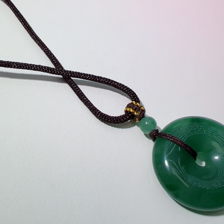 石英质玉颈饰未镶嵌小***薇