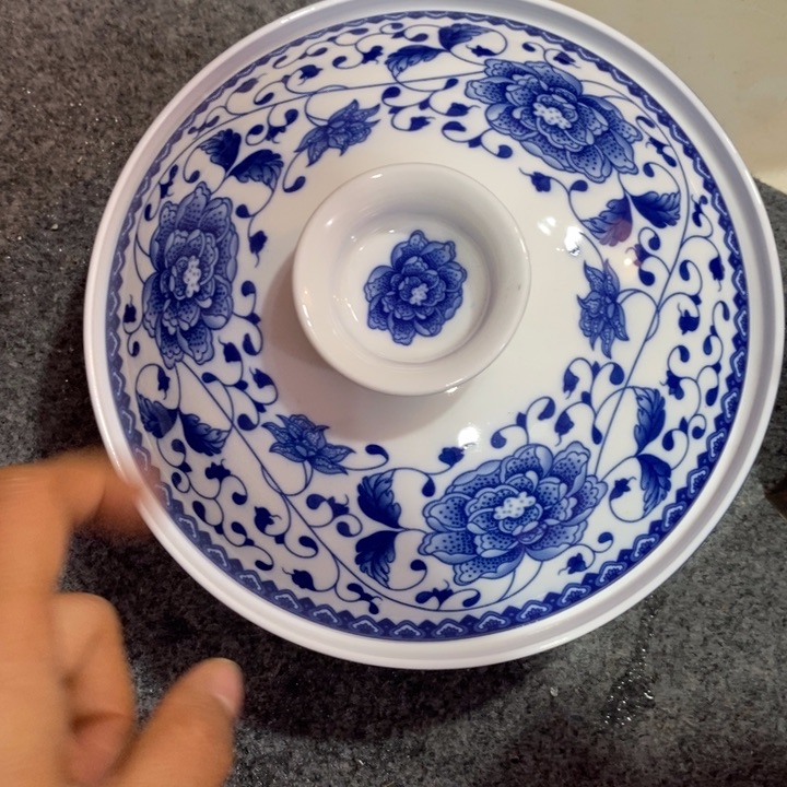 摆件瓷青花缠枝莲矮合合器