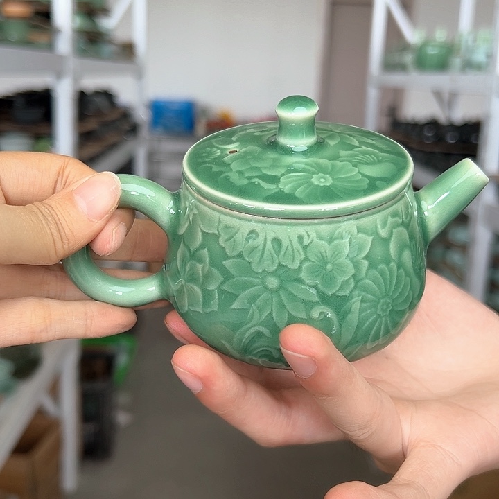 龙泉云间青瓷小米茶器