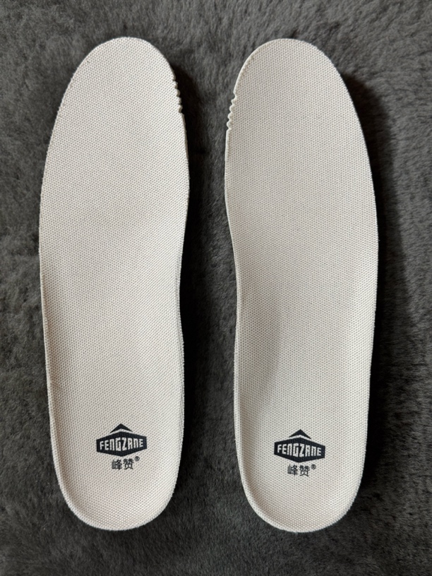 欧索莱材质足弓支撑杯型缓震舒适鞋垫吸汗