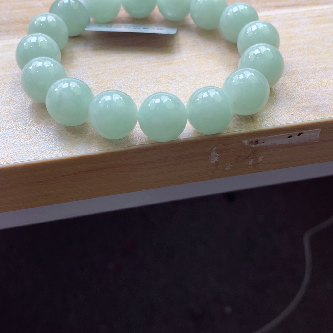 翡翠颈饰未镶嵌吊坠