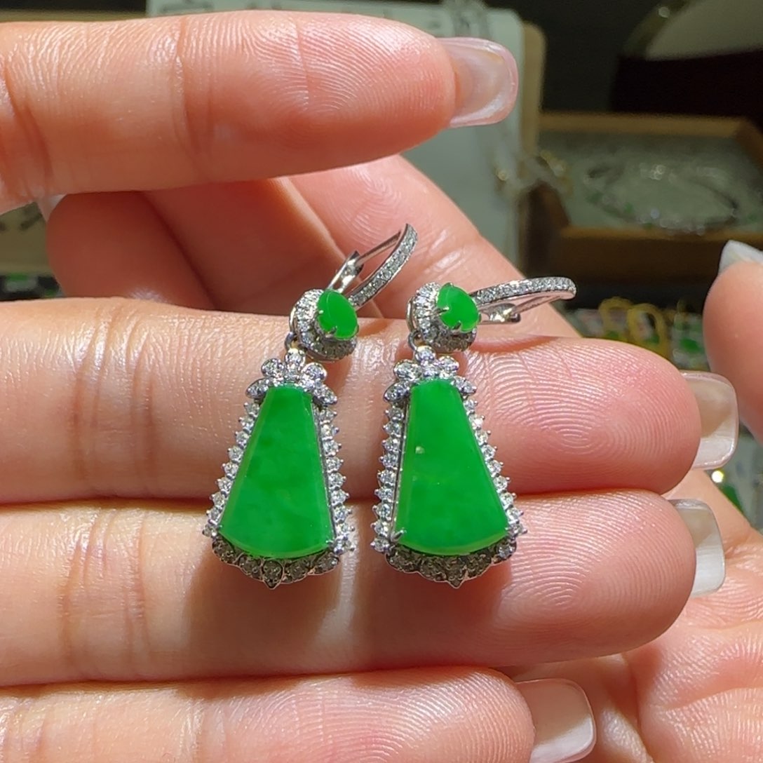 【闪购商品】翡翠耳饰18K金镶嵌缅甸