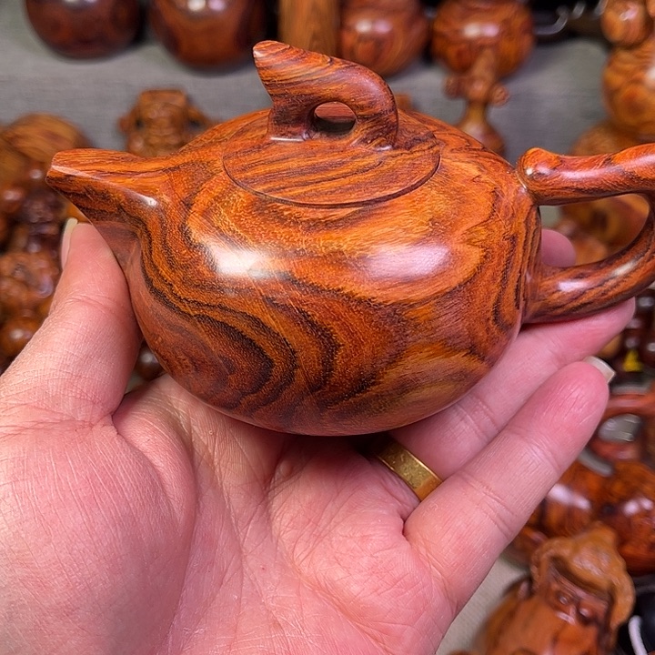 黄花梨/降香黄檀海南黄花梨油梨工艺品