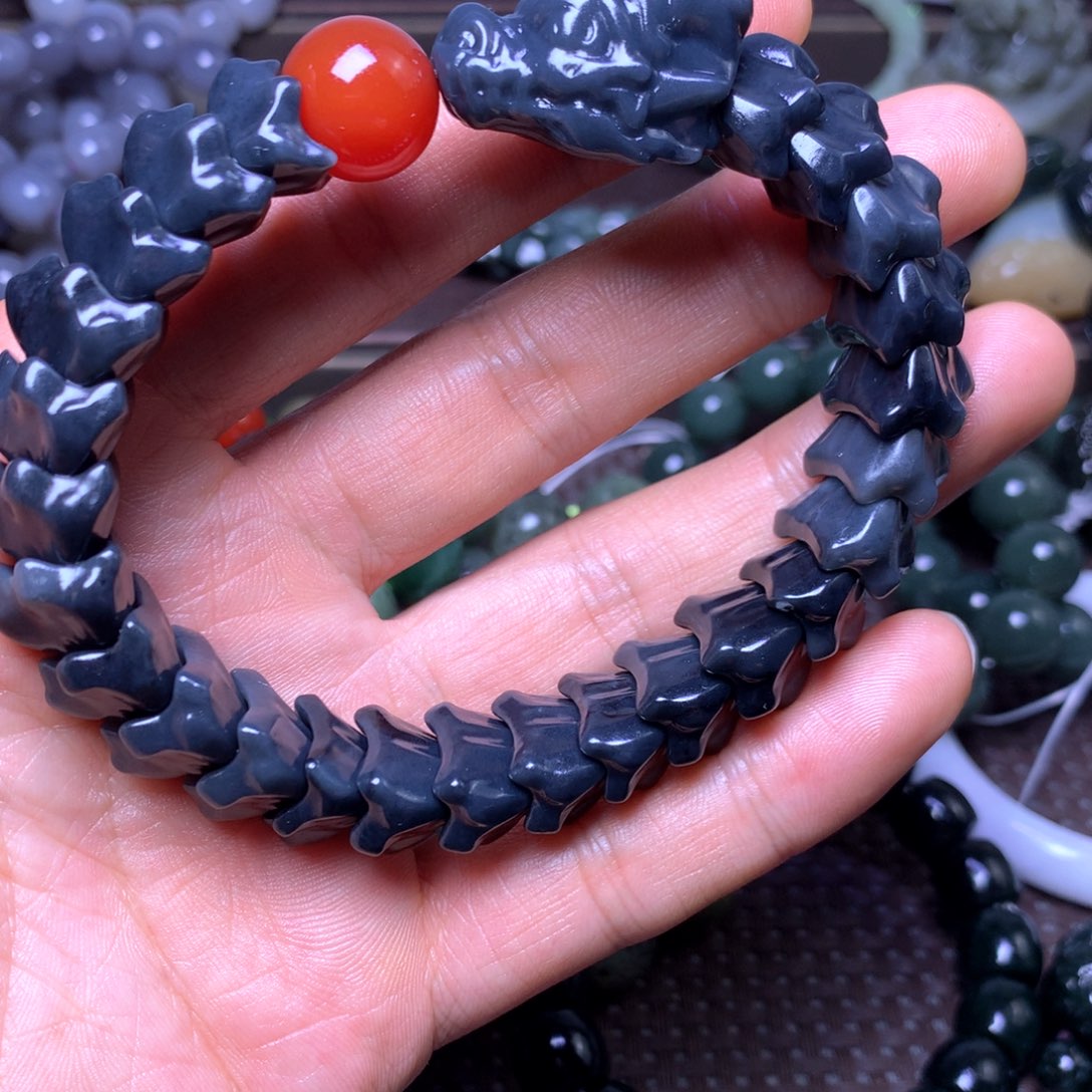 和田玉未镶嵌手串