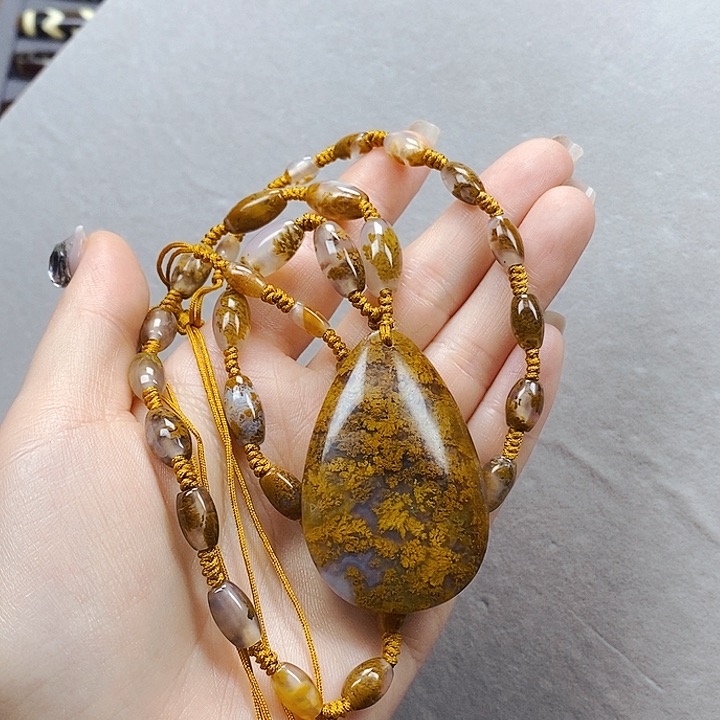 玛瑙/玉髓项链未镶嵌