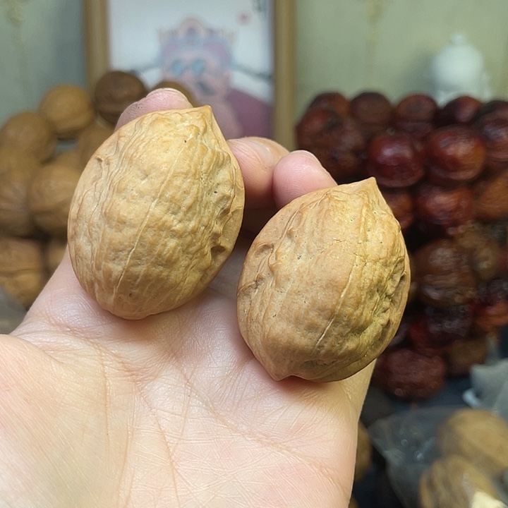 岳***。文玩核桃把件马头琴36