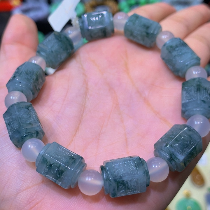 吉***祥翡翠未镶嵌手链翡翠