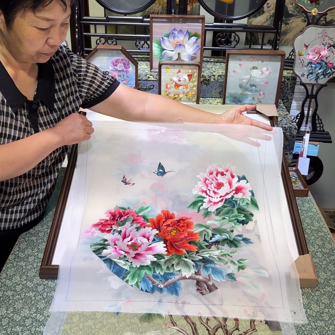 刺绣刺绣工艺精湛独特设计独特风格