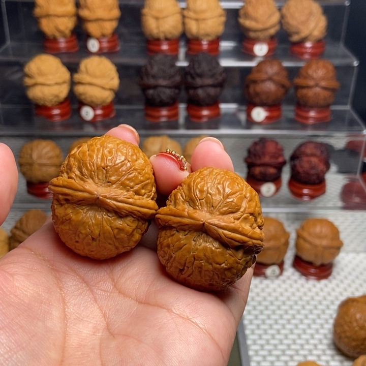 文玩核桃把件R***T至尊元宝81