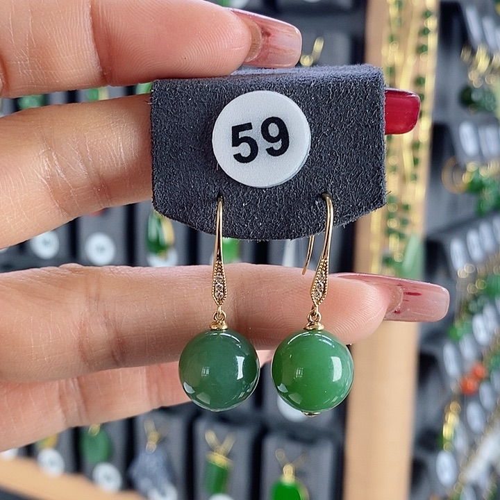 和田玉耳饰18K金镶嵌