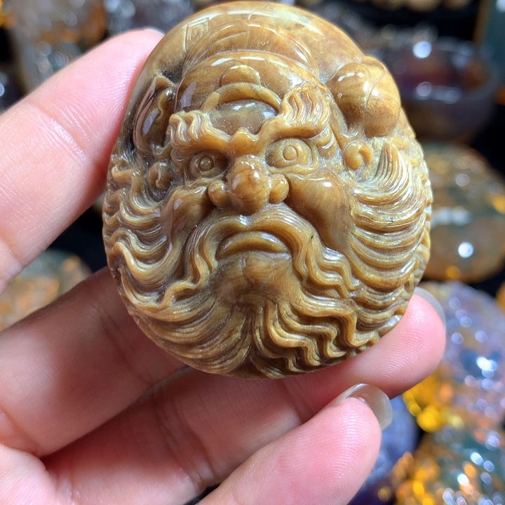 琥珀颈饰未镶嵌根珀钟馗