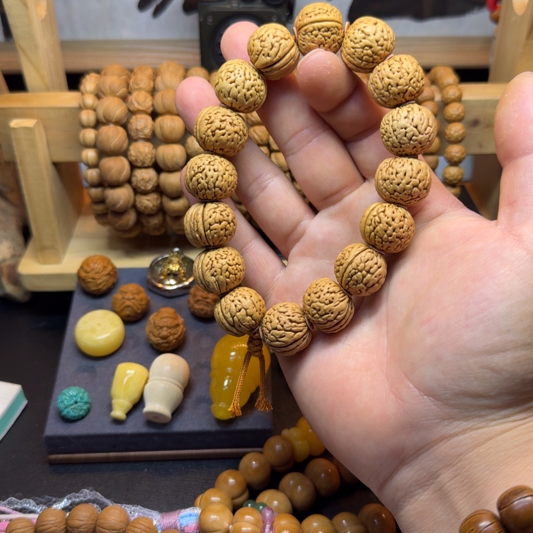 美****猴头核桃吊坠桃核