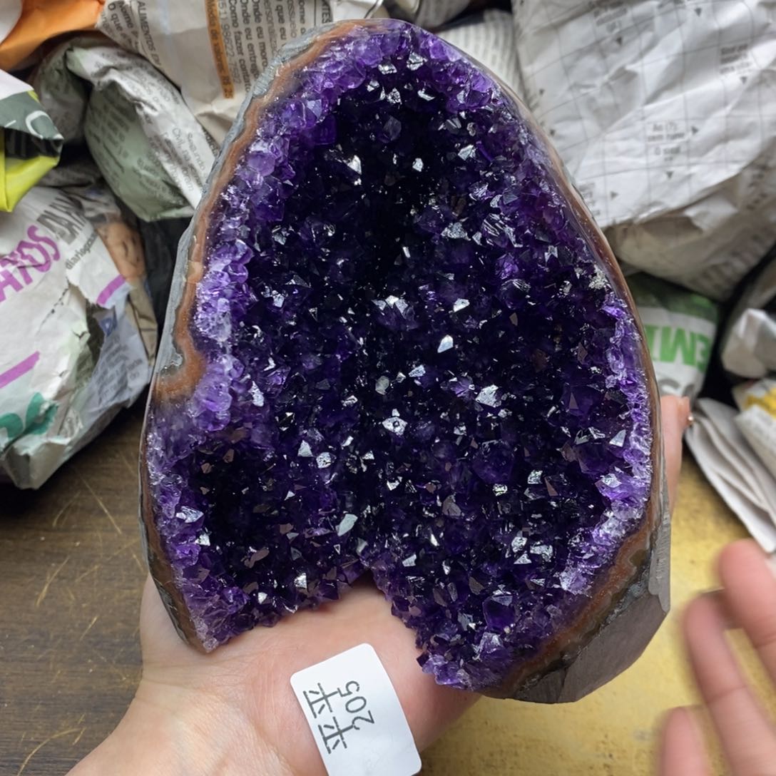 乌拉圭未镶嵌紫晶