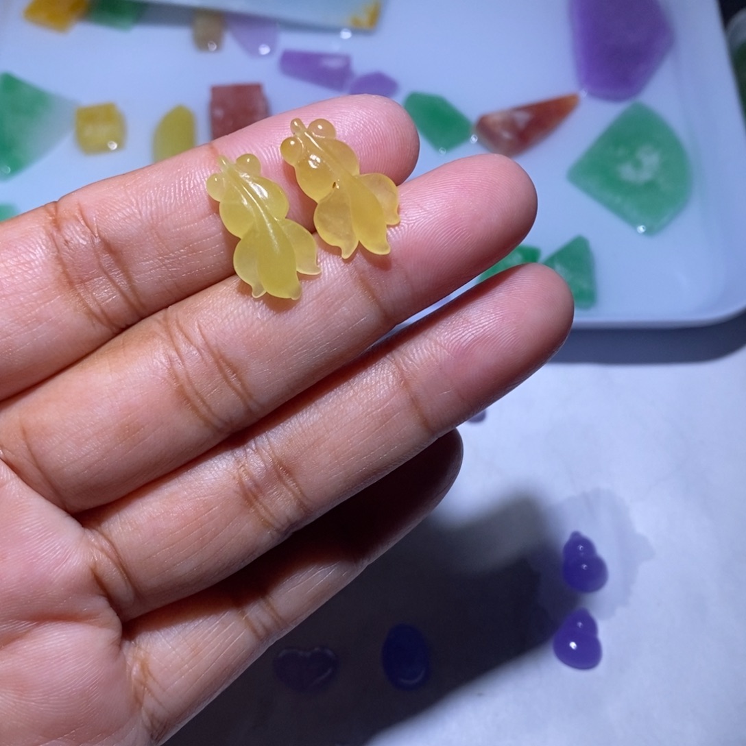 颈饰未镶嵌翡翠安*：83