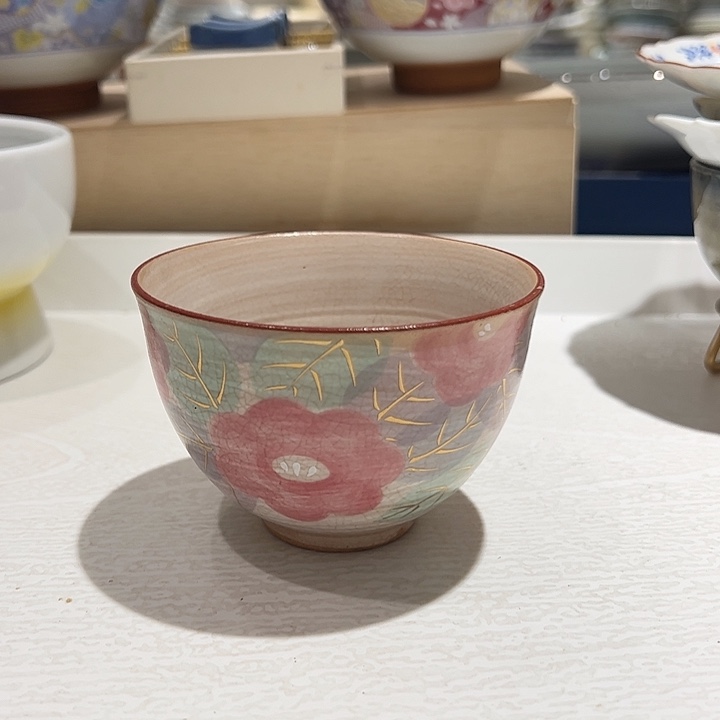 玖***柒瓷手绘山茶花叶子主人杯一个超美