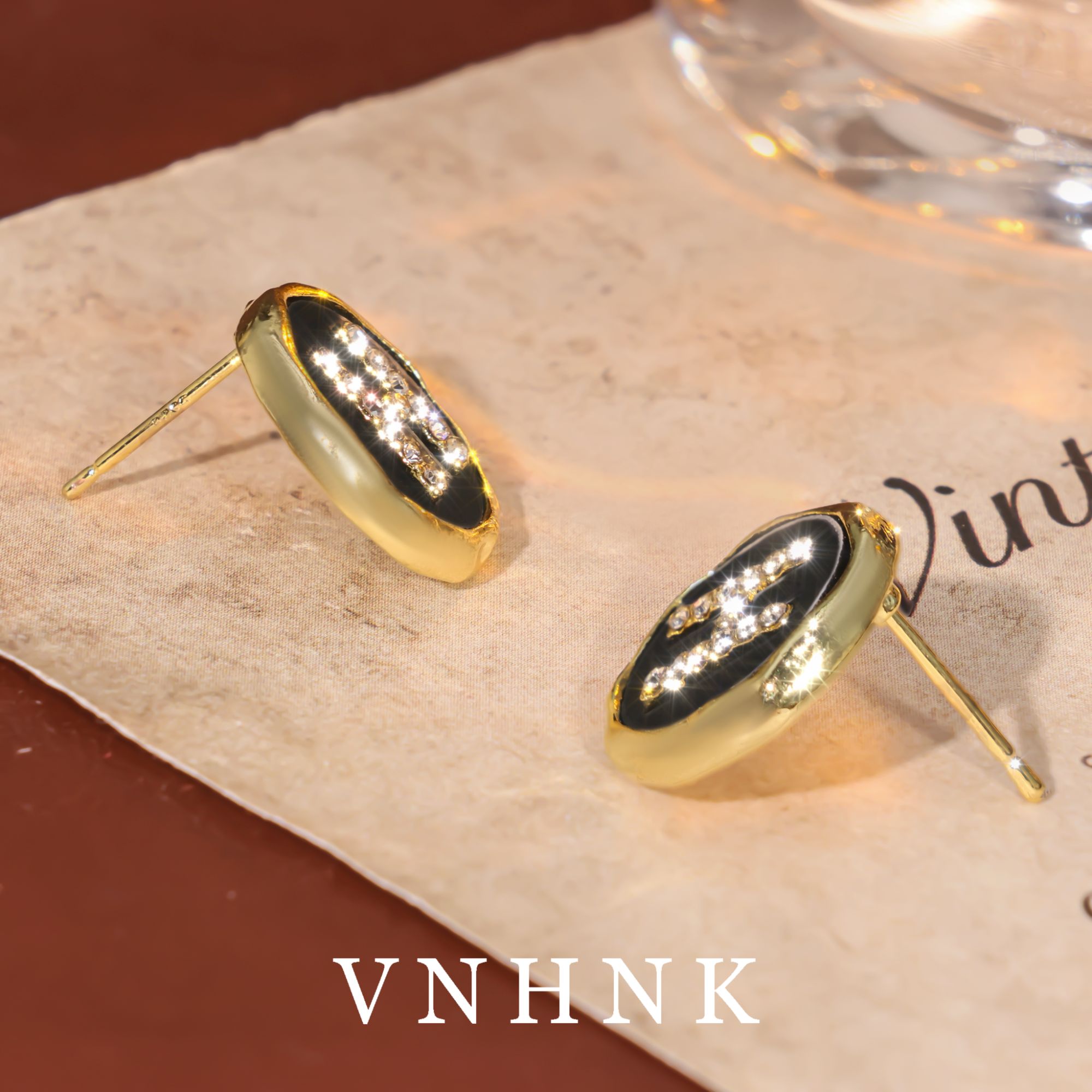 铜合金合成锆石耳饰 美可儿  F628  黑色小众百搭耳环