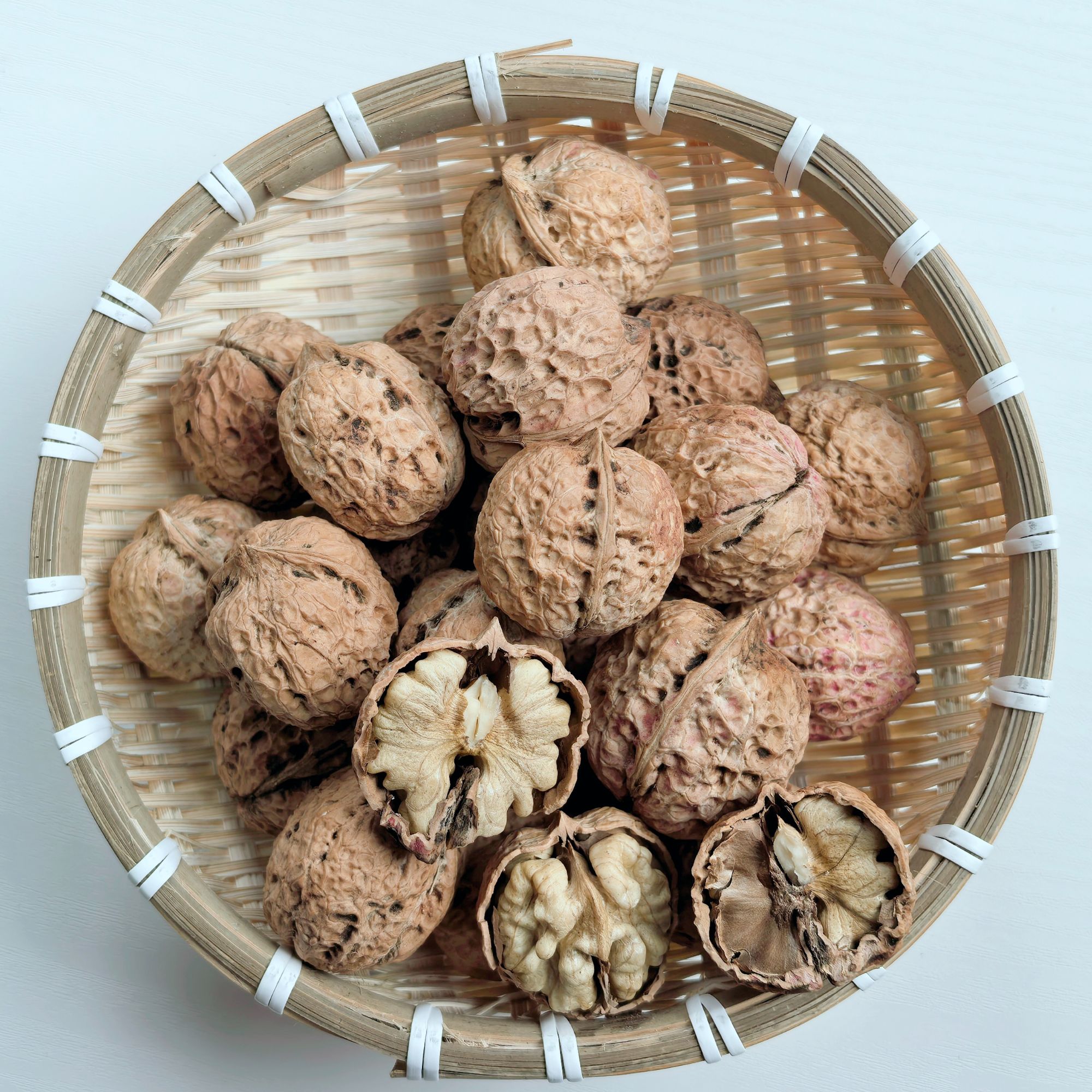 云南漾濞大泡核桃山核桃纸皮核桃古树核桃坚果零食大果5斤