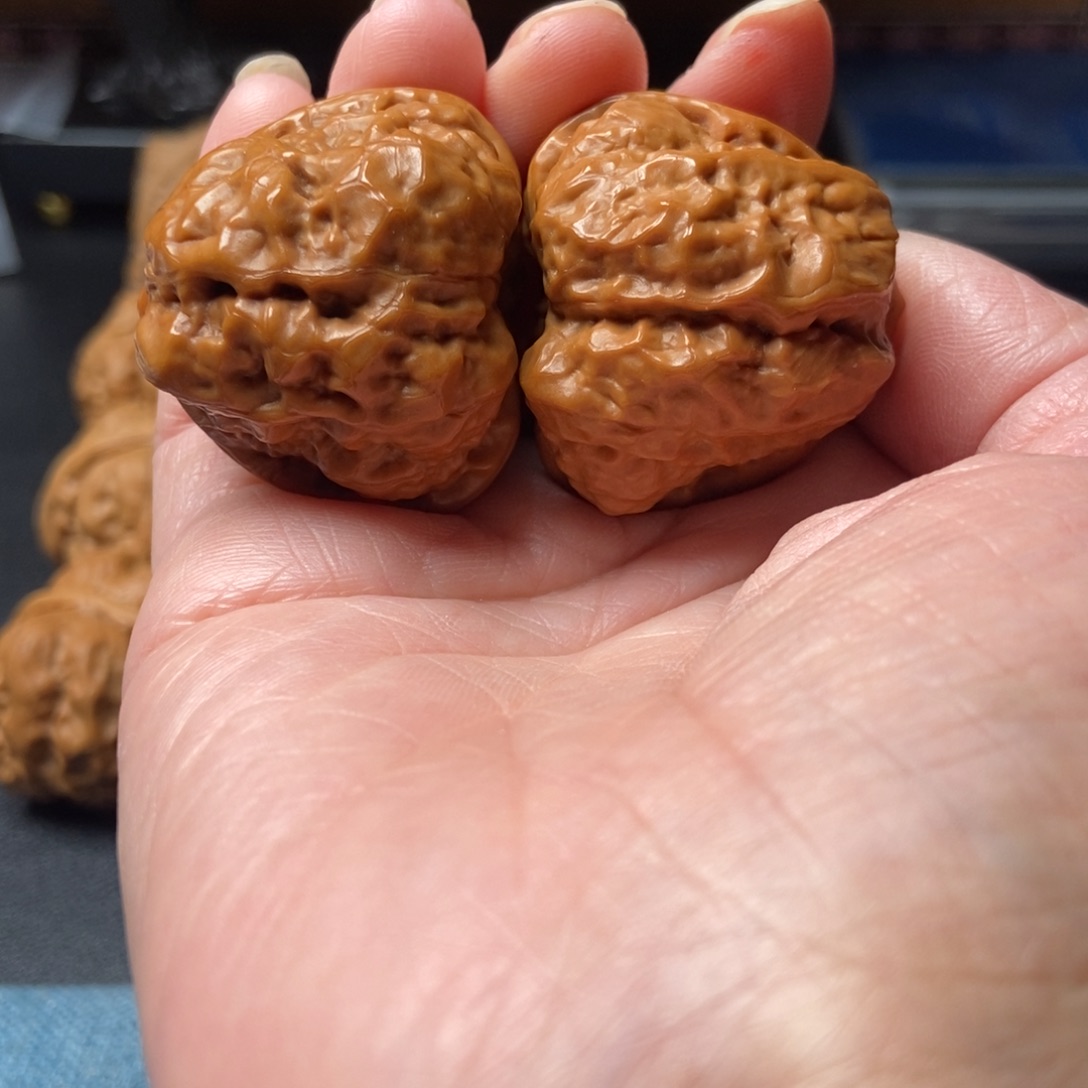 山***我文玩核桃把件蛤蟆头