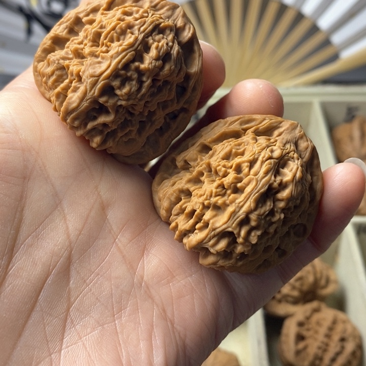文玩核桃吊坠南疆石