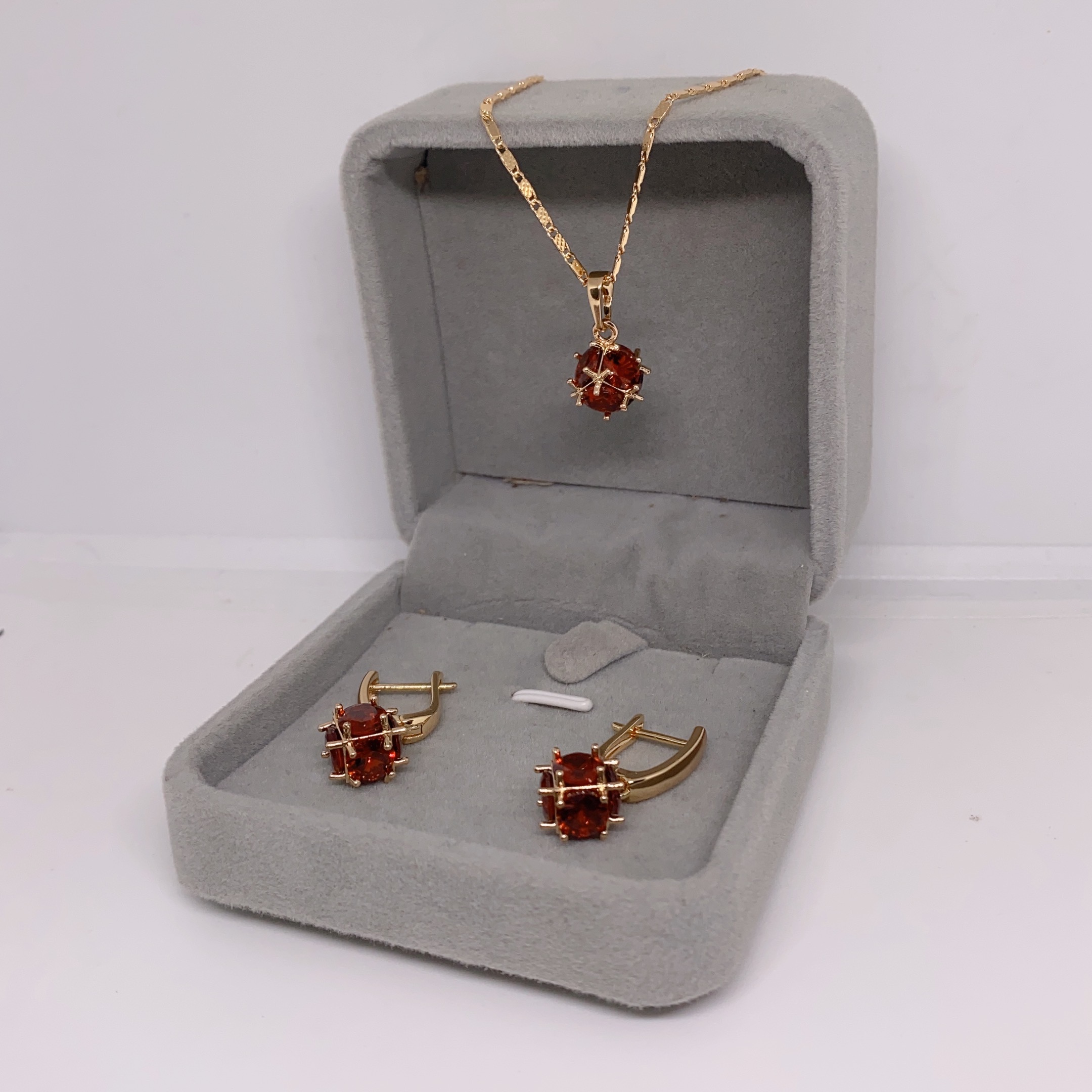 铜合金耳饰 19不掉色铜镀红金欧美素款585时尚百搭小众气质