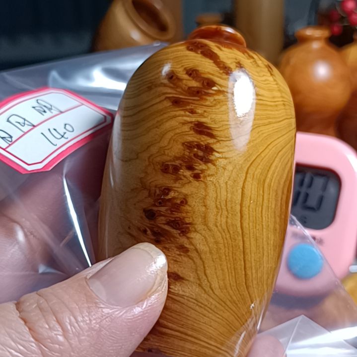 日***明柏木焦作太行崖柏摆件