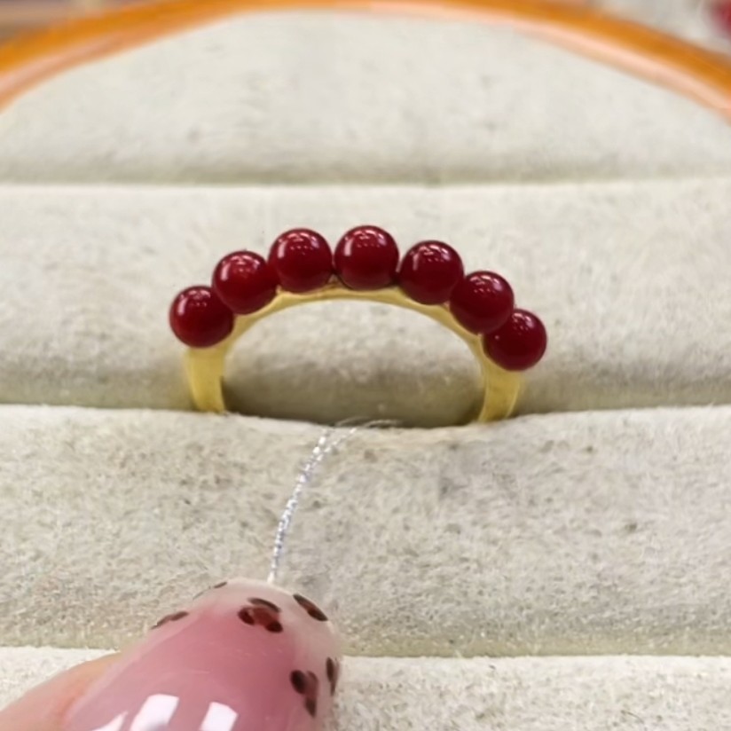 天然宝石红珊瑚戒指