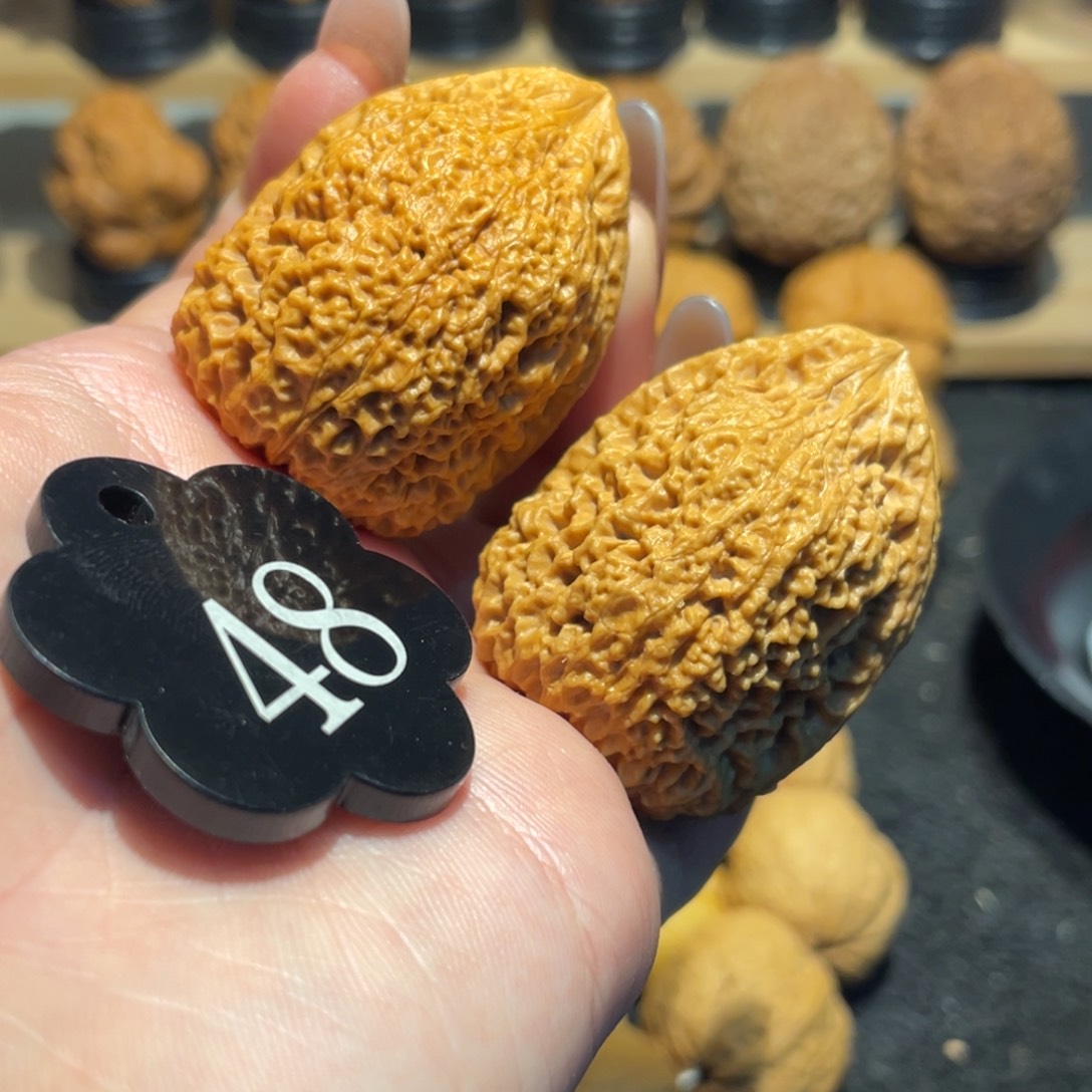 铁南疆核桃35。     