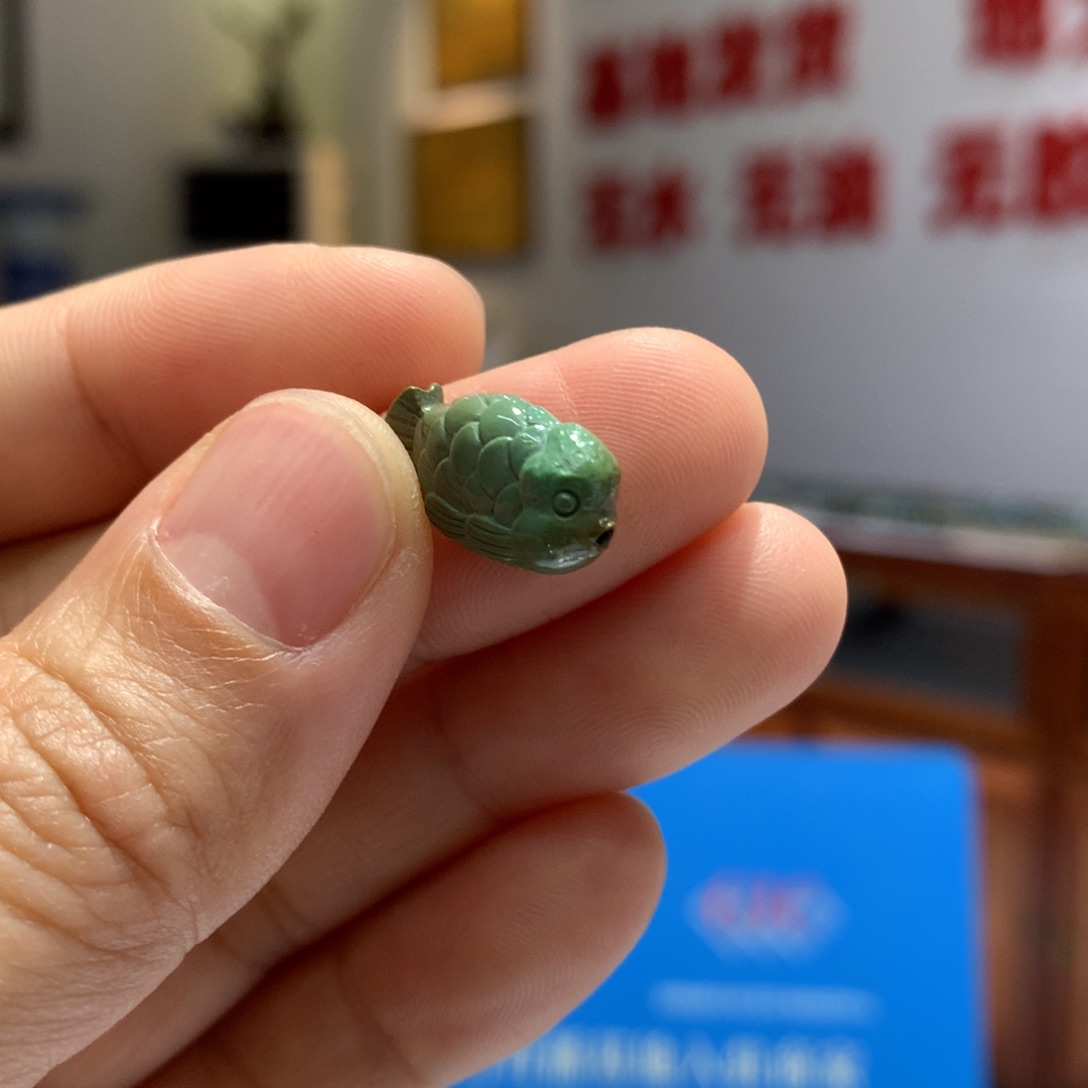 绿松石配饰未镶嵌