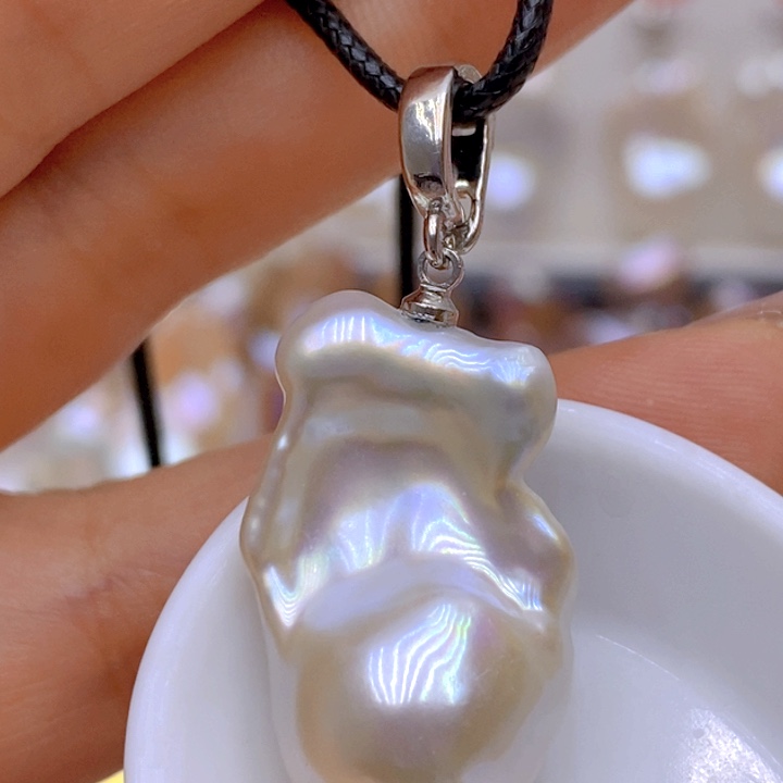 未镶嵌吊坠(赠链)淡水珍珠