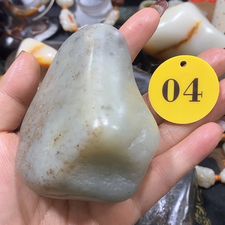未镶嵌和田玉（糖玉）挂件