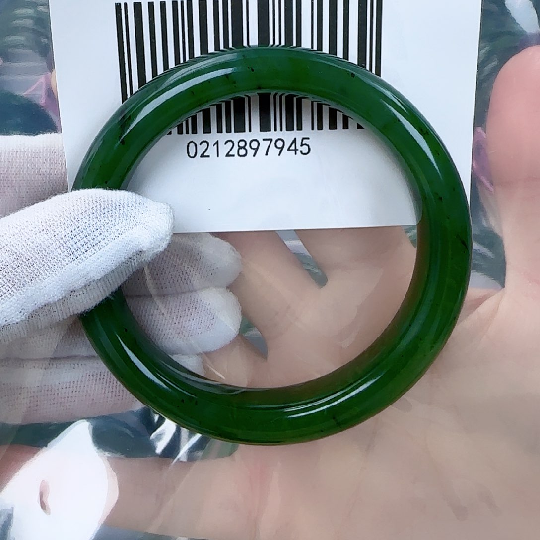 和田玉（碧玉）手镯未镶嵌58