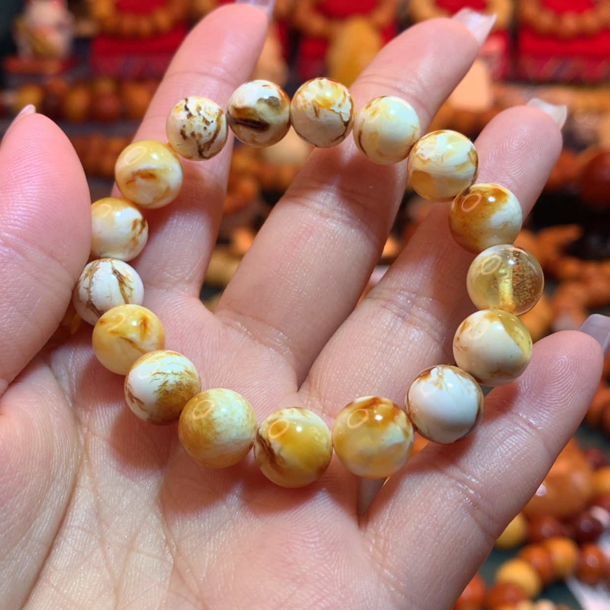 【闪购商品】蜜蜡手串未镶嵌露蜜蜡手串定制