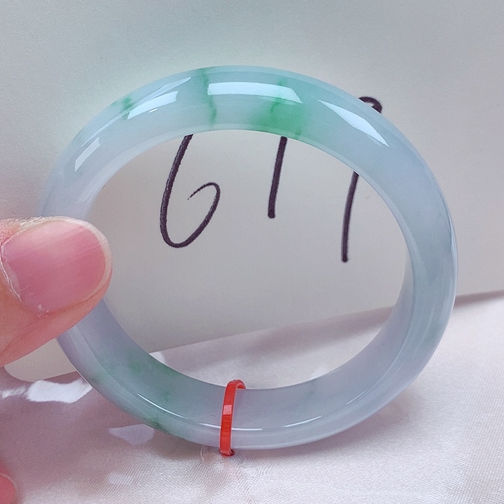 翡翠未镶嵌手镯翡翠