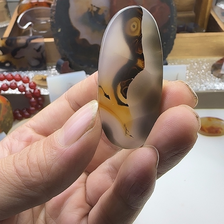 玛瑙/玉髓未镶嵌颈饰