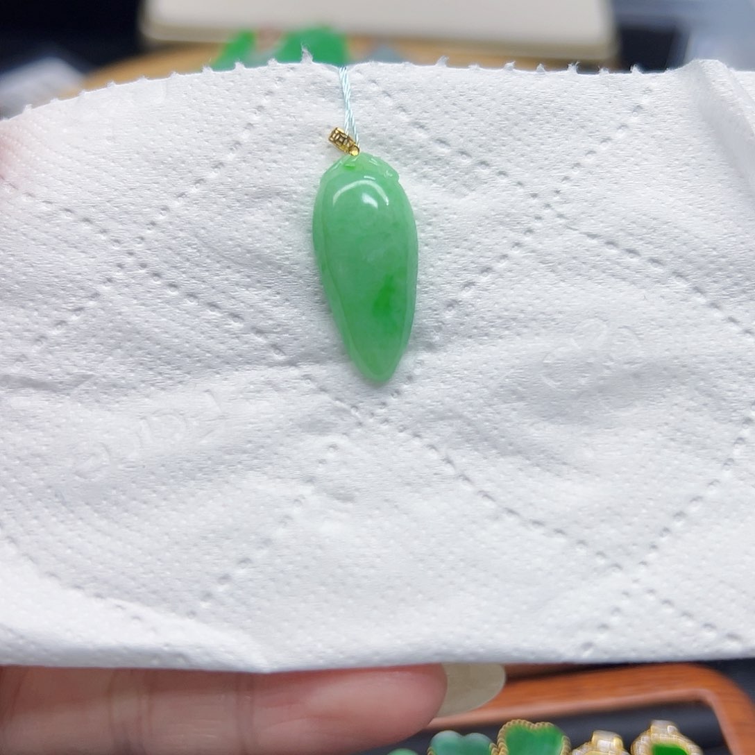 翡翠颈饰18K金镶嵌天然缅料A货一件