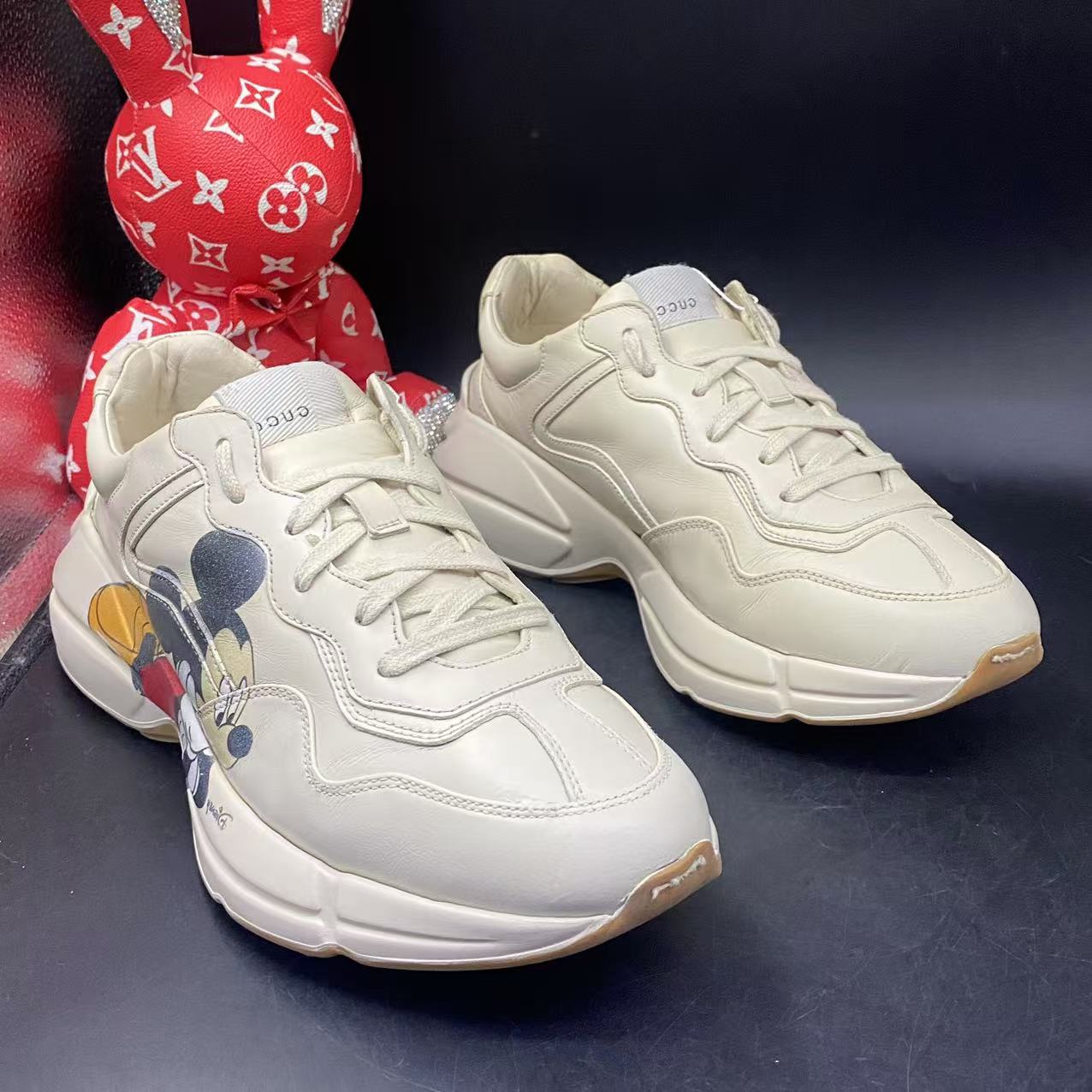 95新 GUCCI/古驰 【AO特惠】男士休闲米白色米奇老爹鞋39欧码77-83