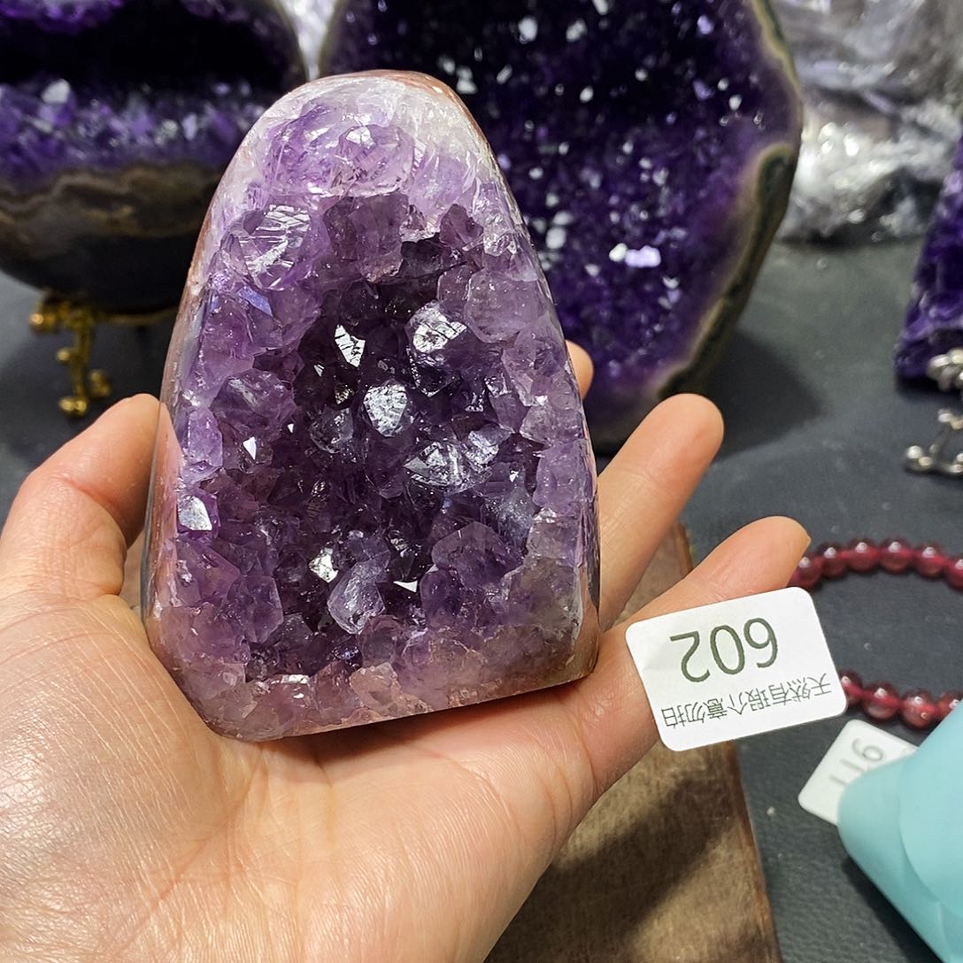 水晶大型摆件（非配饰）未镶嵌