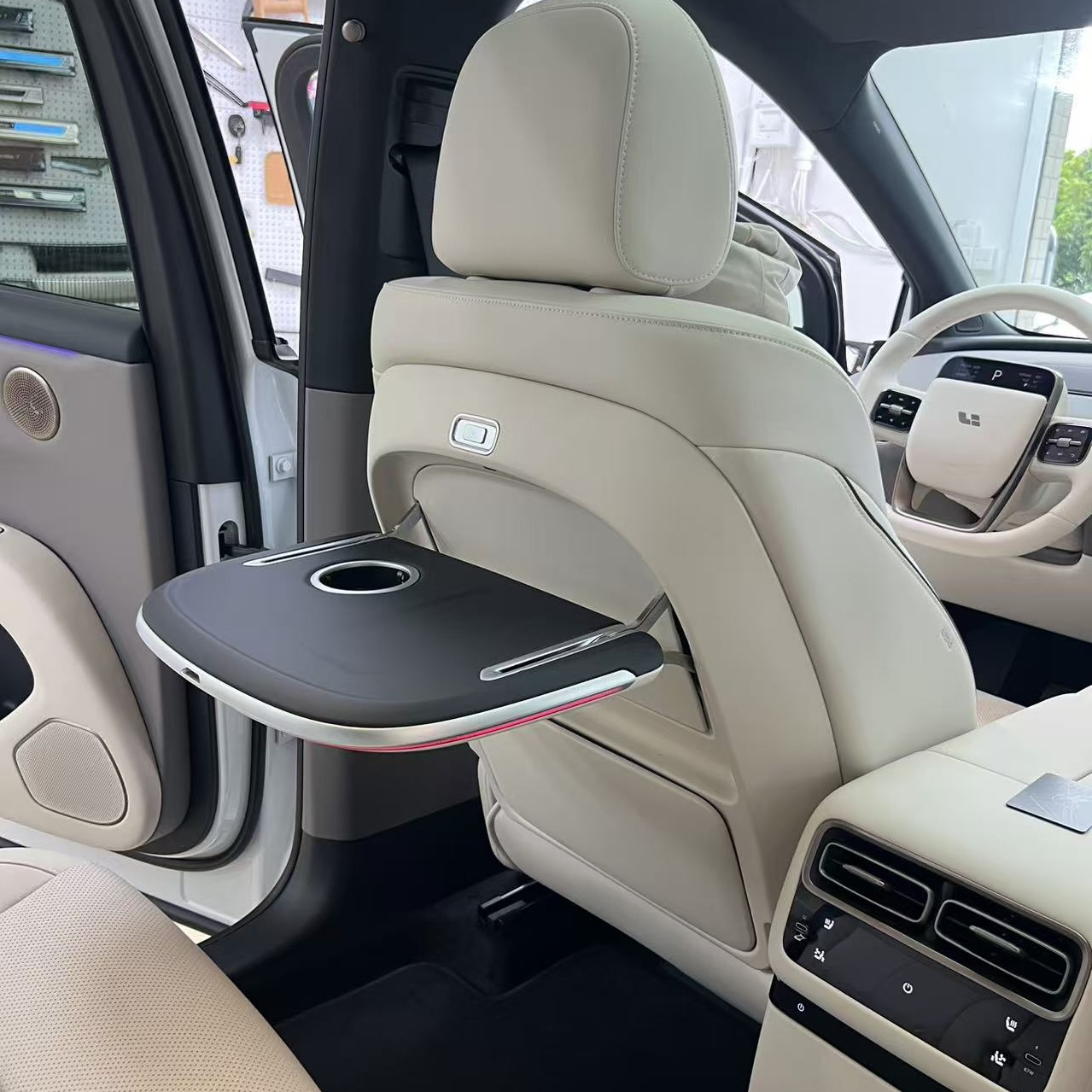 专用理想i6车载多功能折叠桌板无线电调节角度后排改装配件