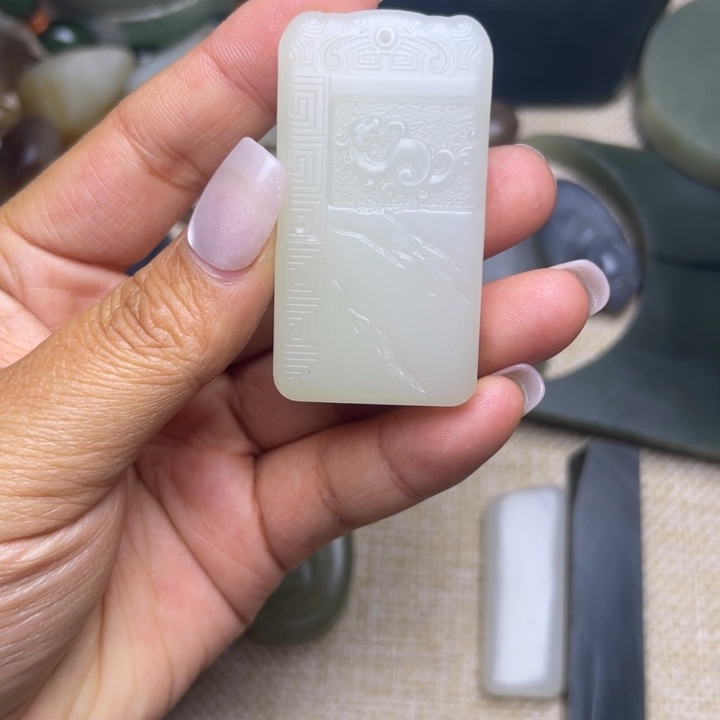 和田玉（糖玉）和田玉未镶嵌漫**心