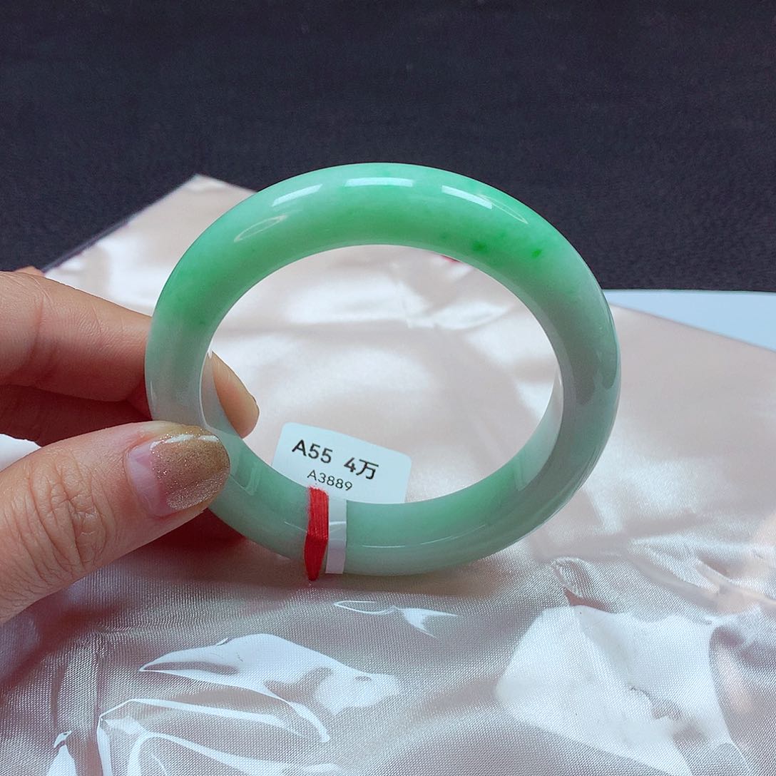 翡翠手镯未镶嵌手镯55