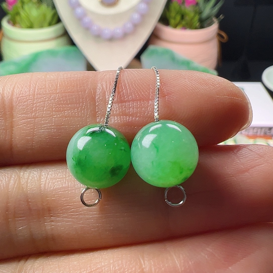 翡翠散珠翡翠飘绿花圆珠卡10.2