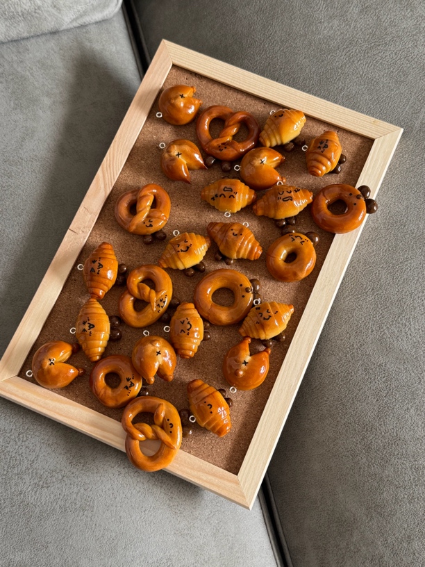 【选款单拍】新款手工碱水面包挂件