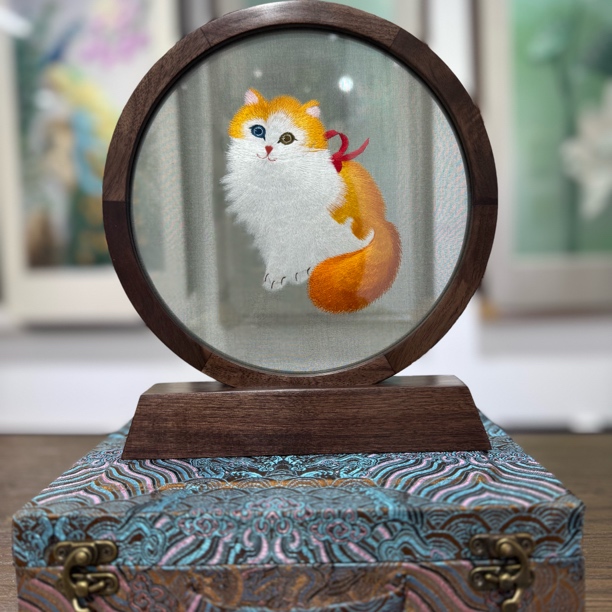 纯手工双面绣摆件 非遗苏绣纯手工特色礼品 画芯20CM