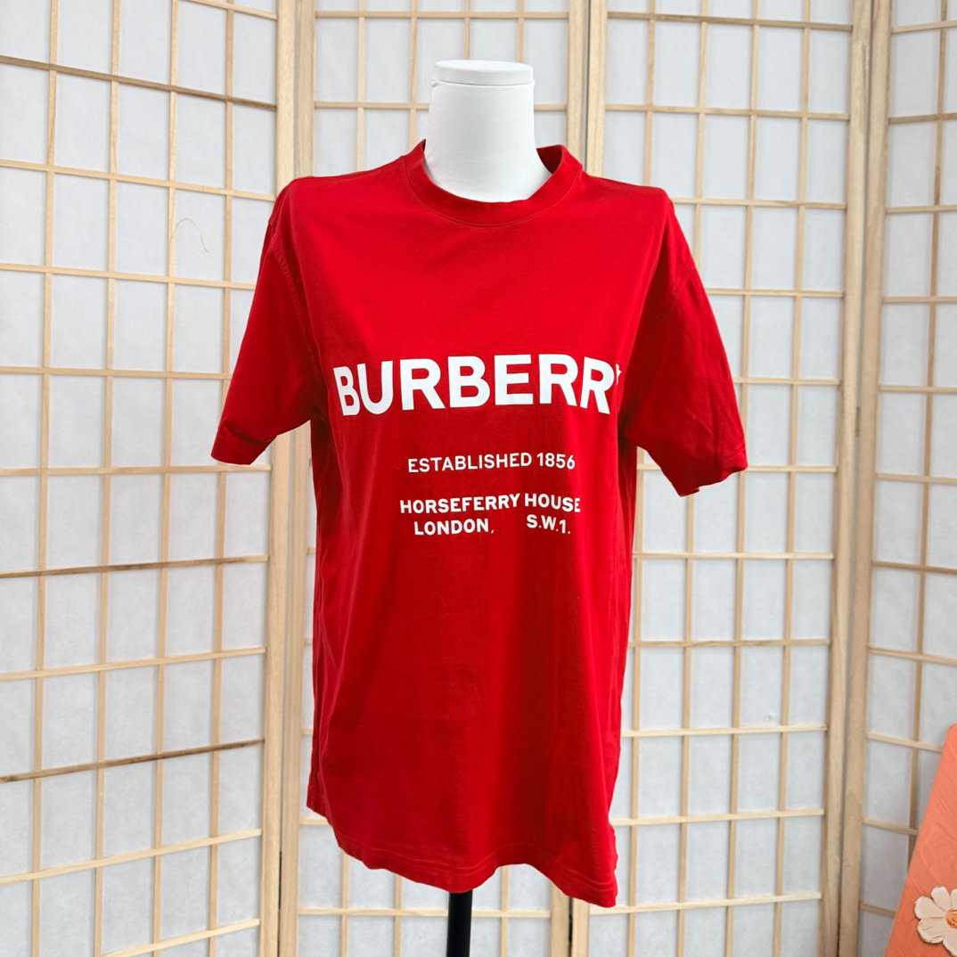 99新 BURBERRY/博柏利 A10720 红色 短袖 xs码 肩宽45 胸围100 