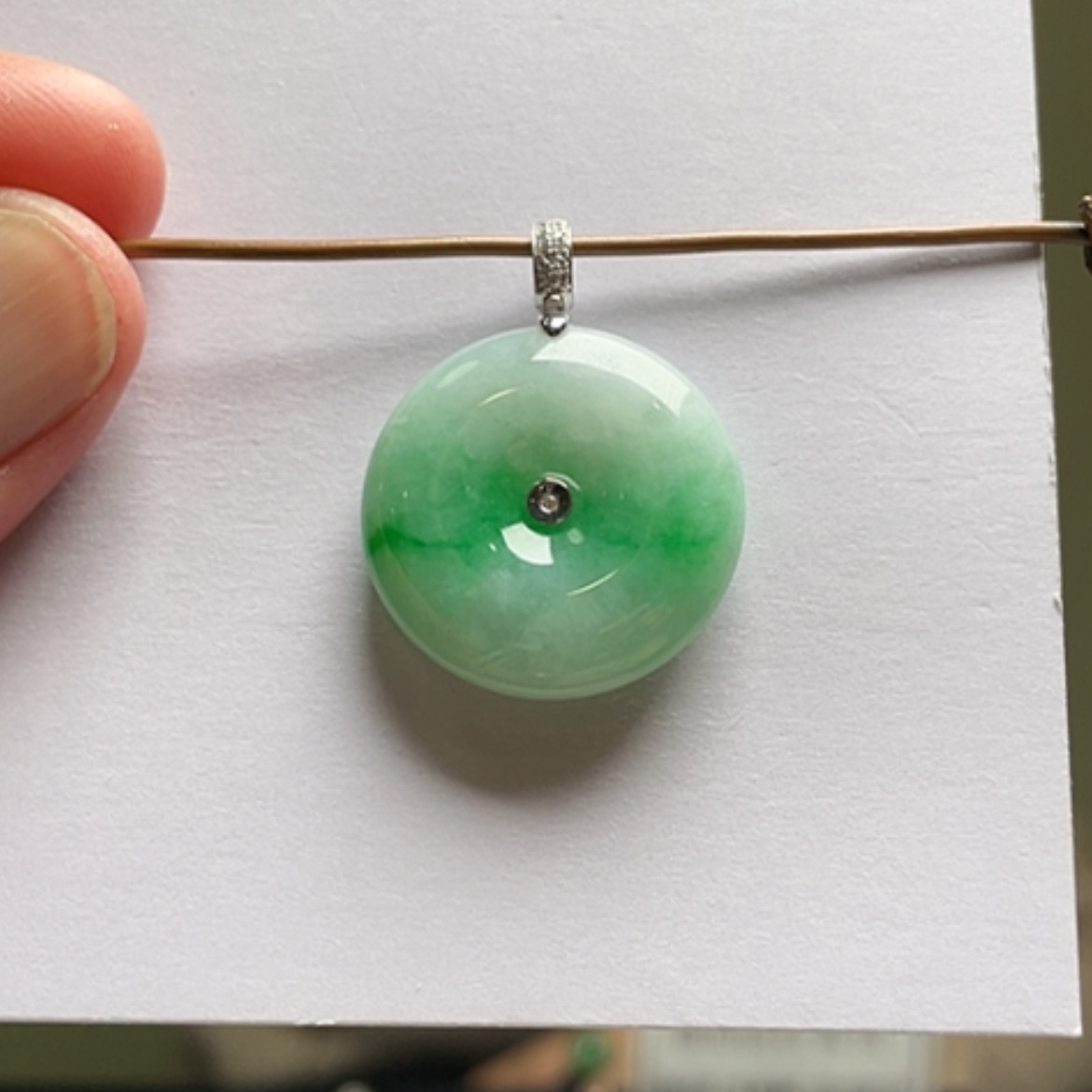 【闪购商品】吊坠(不含链)18K金镶嵌翡翠