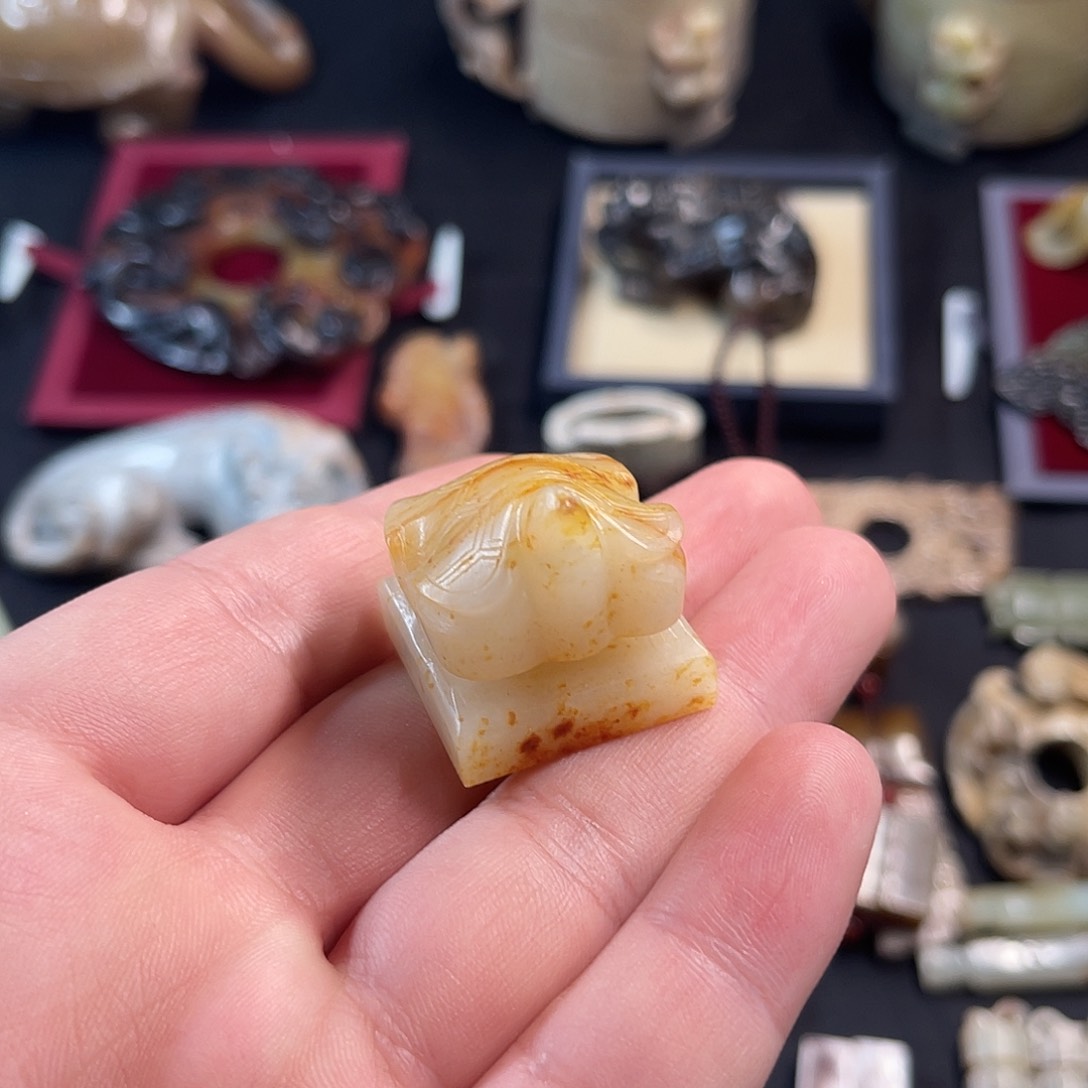 清***然和田玉（糖玉）未镶嵌挂件