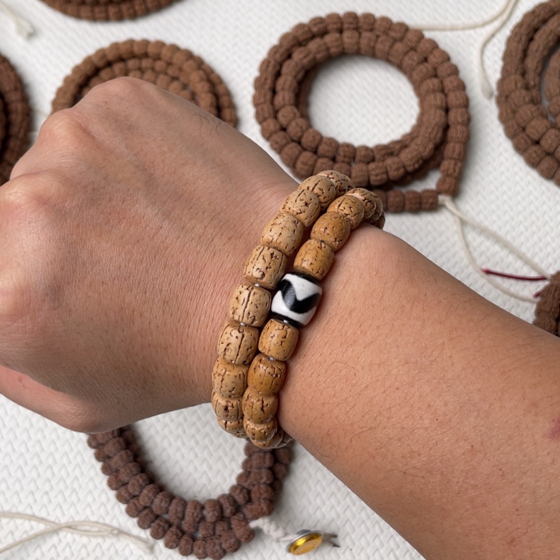 金刚菩提手串买龙珠手串送虎牙天珠尺寸10