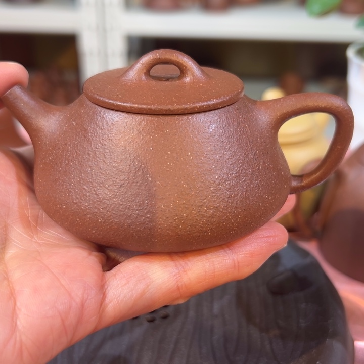 茶壶紫砂紫泥平盖150cv